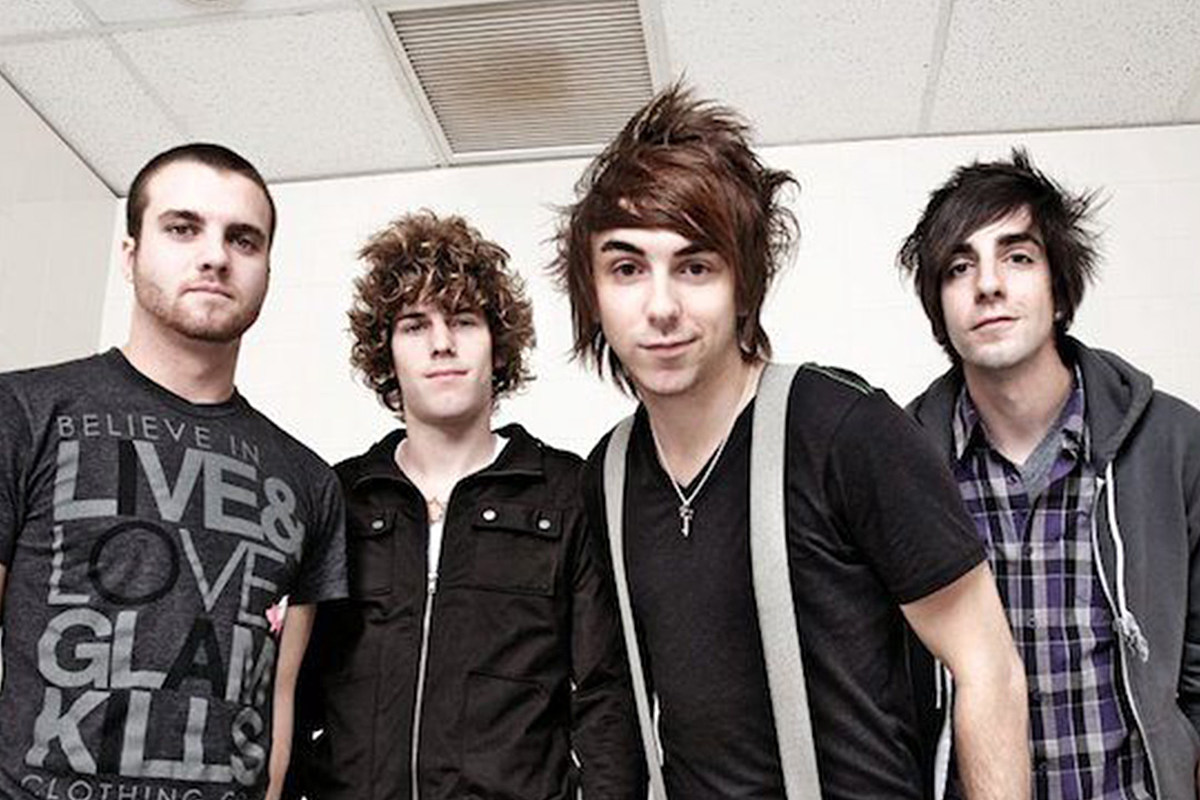 All Time Low Hits The District!